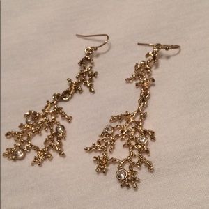 NWOT gold earrings